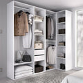 Armoire contemporaine en chene pratique